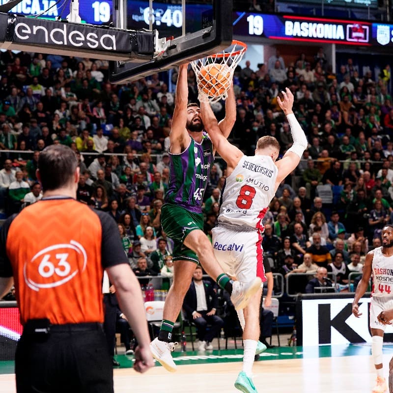 Unicaja Baloncesto 94-73 Valencia Basket