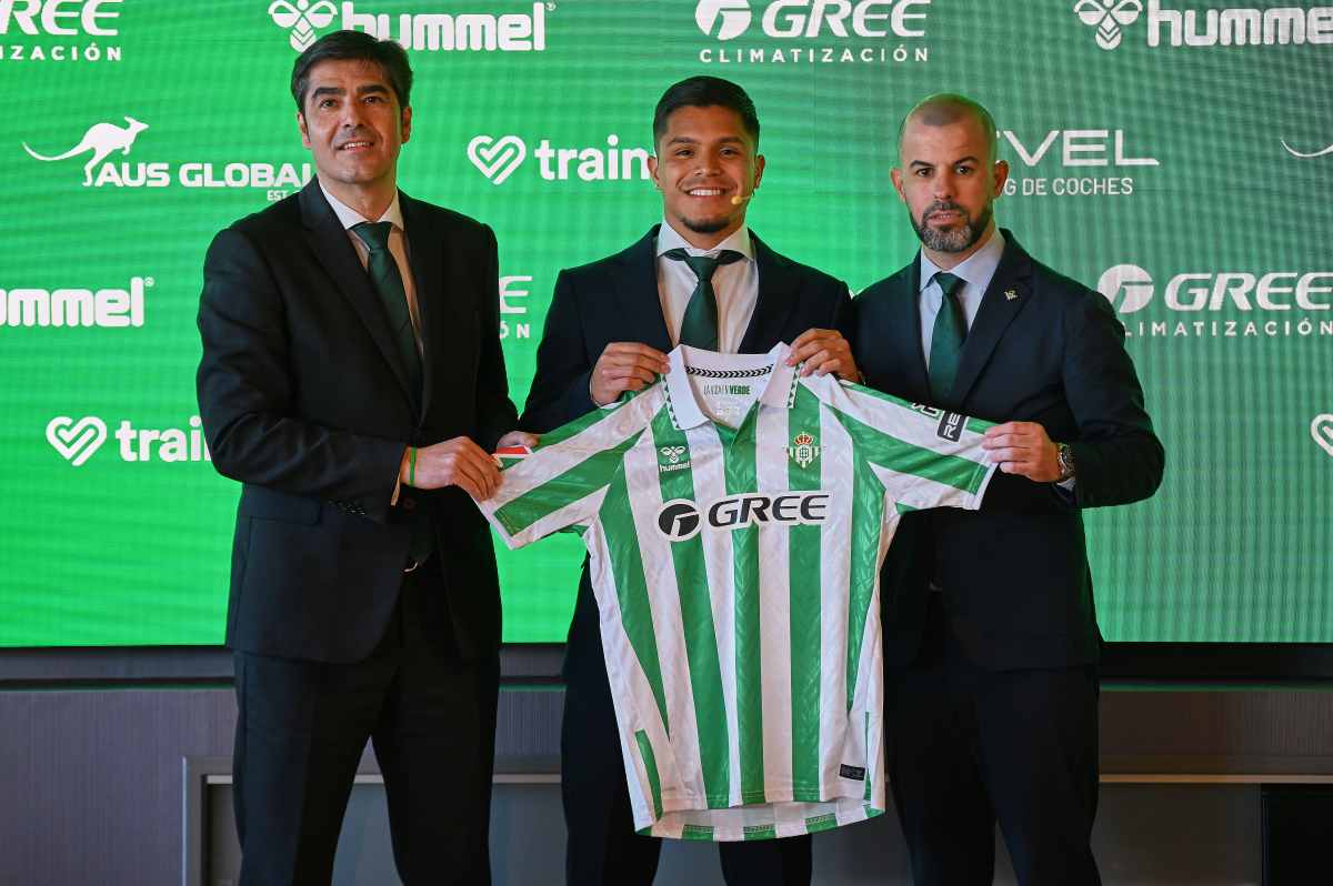 Presentación de Antony y Cucho Hernández con el Real Betis | Salvador López Medina para El MIRA