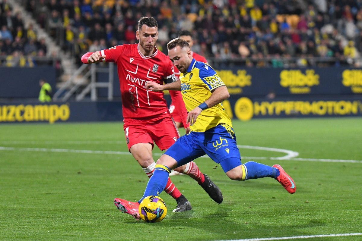 Javi Ontiveros y Pedro Alcalá en el Cádiz CF - FC Cartagena | @javiontiveros39