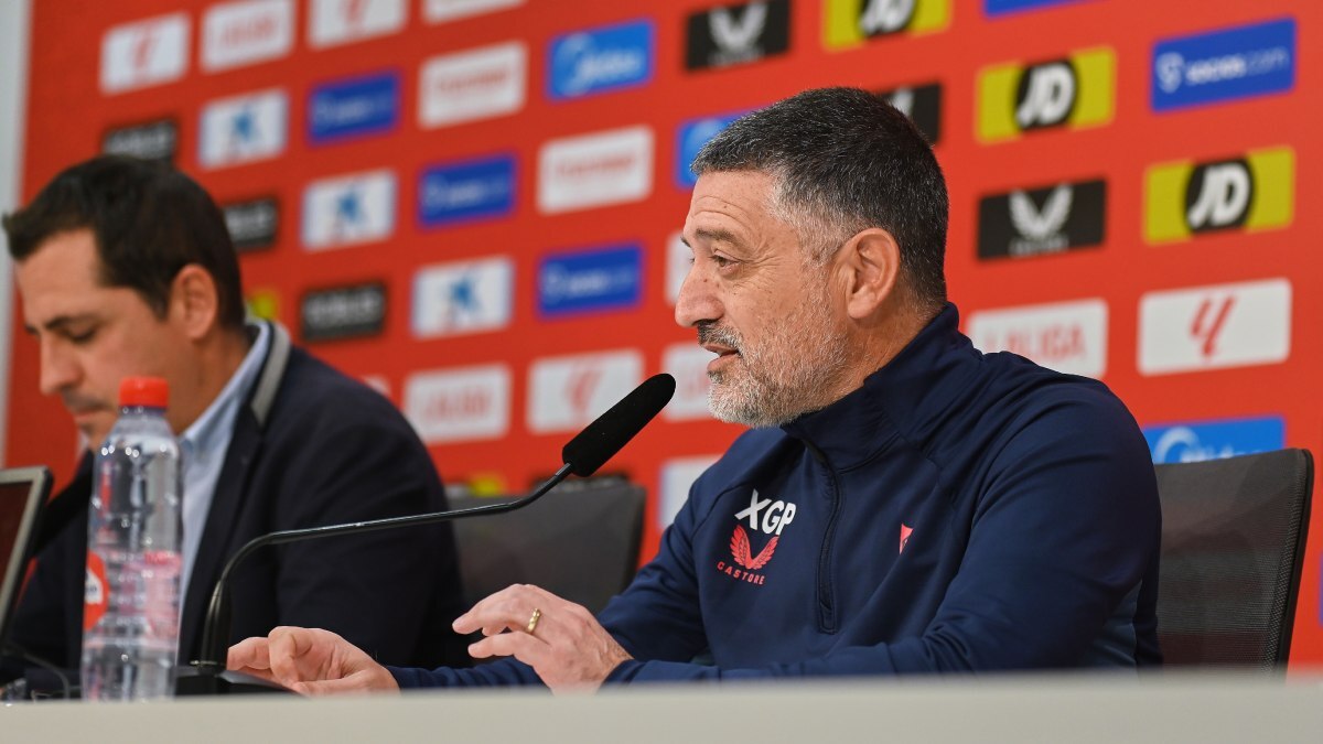 García Pimienta en la rueda de prensa previa al Real Valladolid - Sevilla FC | Salvador López Medina para El MIRA