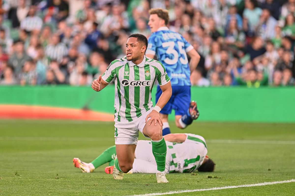 Vitor Roque en el Real Betis - Gent | Salvador López Medina para El MIRA