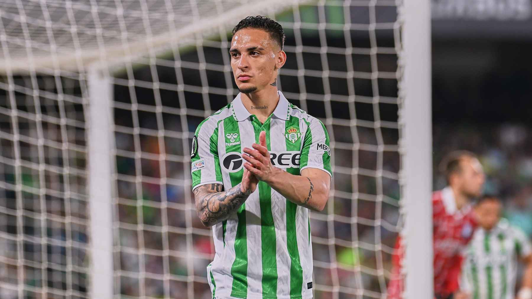 Antony en el Real Betis - Gent | Salvador López Medina para El MIRA