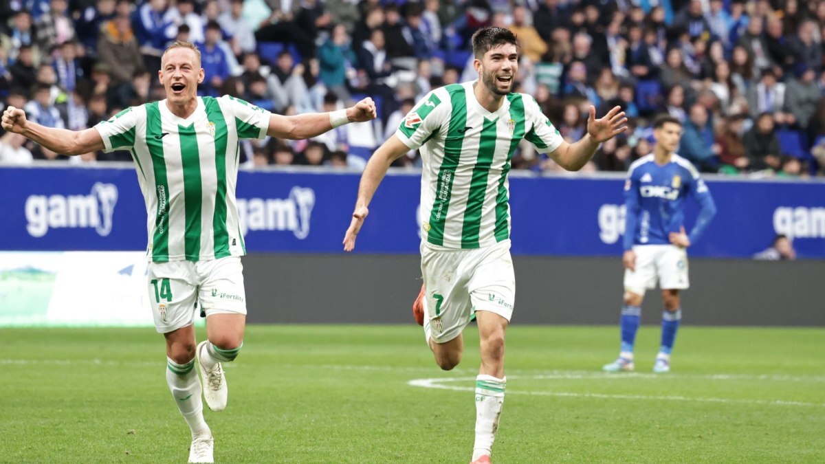 Théo Zidane y Nikolay Obolskiy celebran un gol en el Real Oviedo - Córdoba CF | CCF
