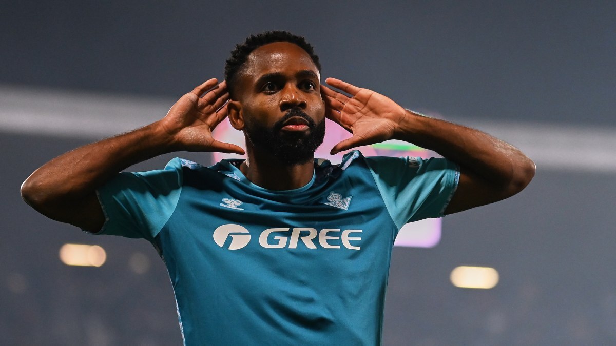 Gol de Cédric Bakambu en el Vitoria Guimaraes - Real Betis | Salvador López Medina para El MIRA