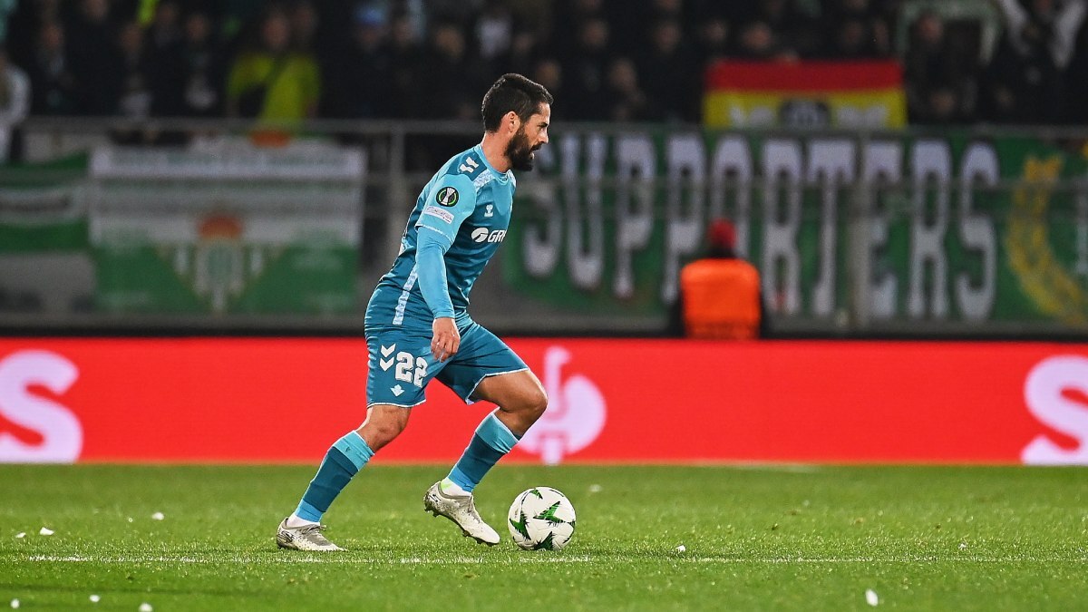 Isco Alarcón en el Vitoria Guimaraes - Real Betis | Salvador López Medina para El MIRA