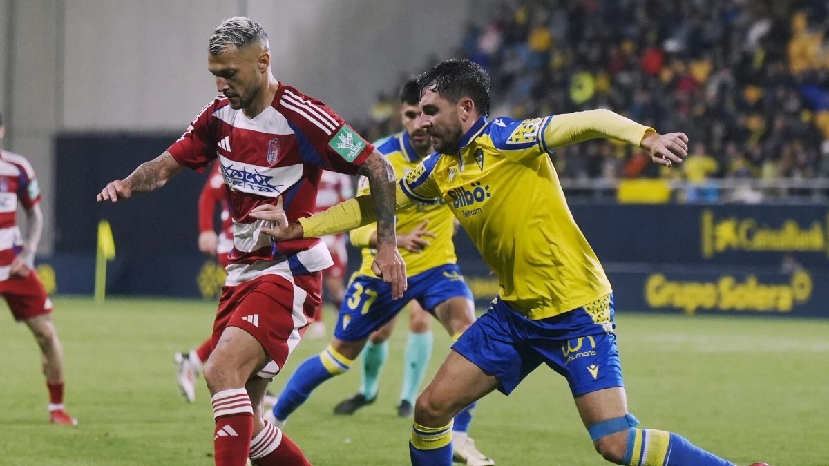 Stoichkov y Víctor Chust en el Cádiz CF - Granada CF | GCF