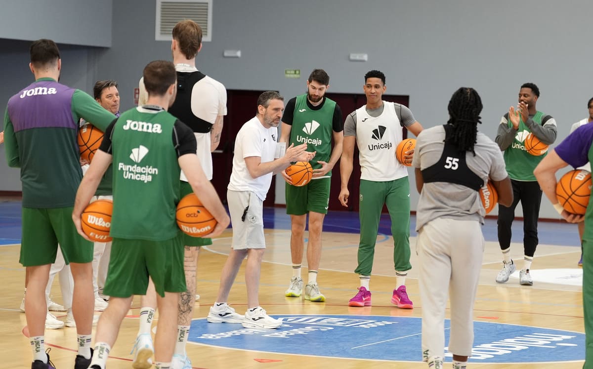 Una sesión de entrenamiento del Unicaja Baloncesto