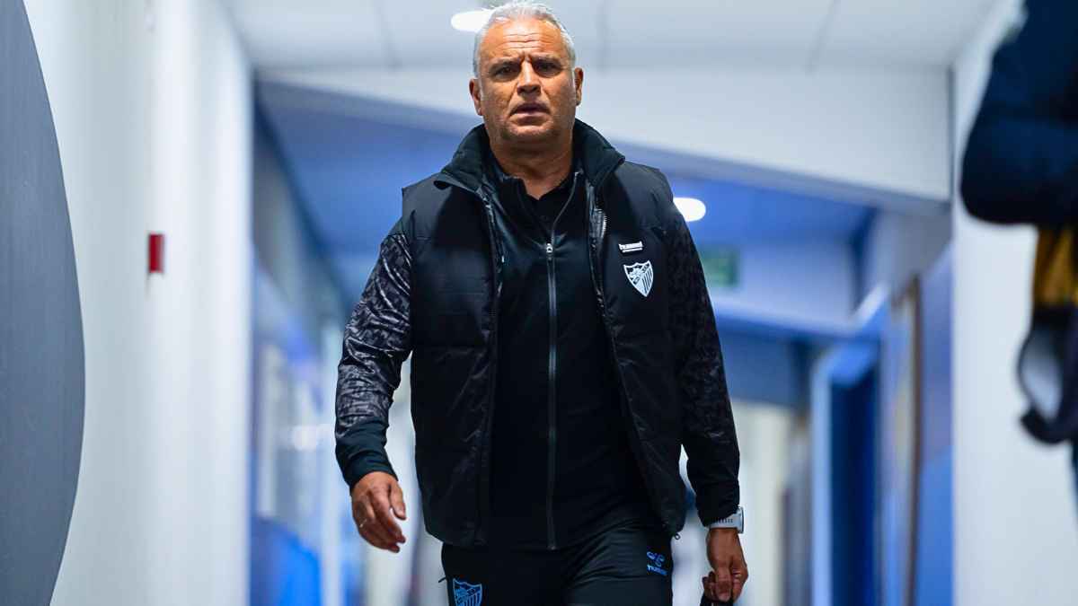 Sergio Pellicer calienta el derbi "de cuatro puntos" entre el Málaga CF y el Córdoba CF