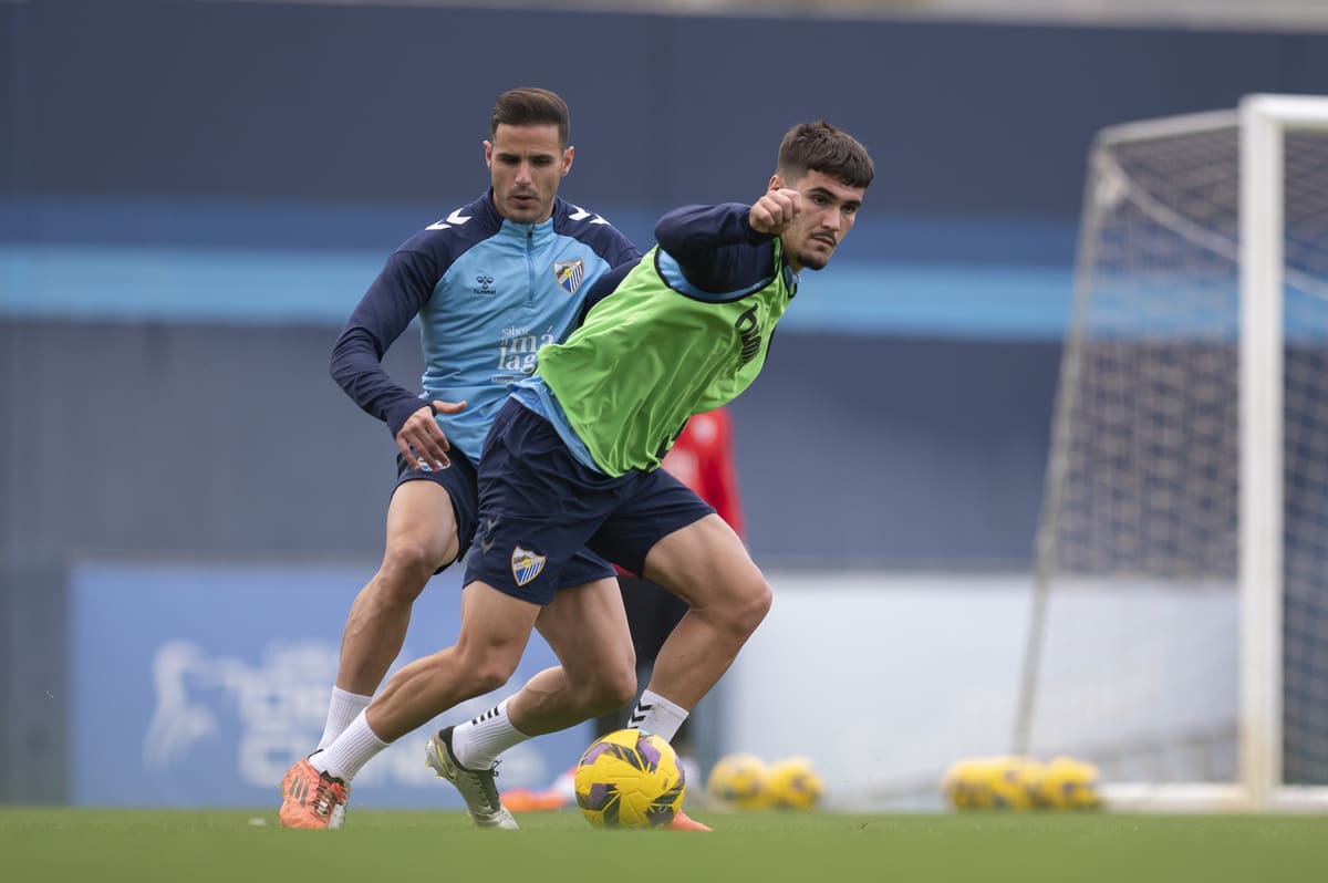 Primera sesión de entrenamiento del Málaga CF antes de recibir al CD Castellón