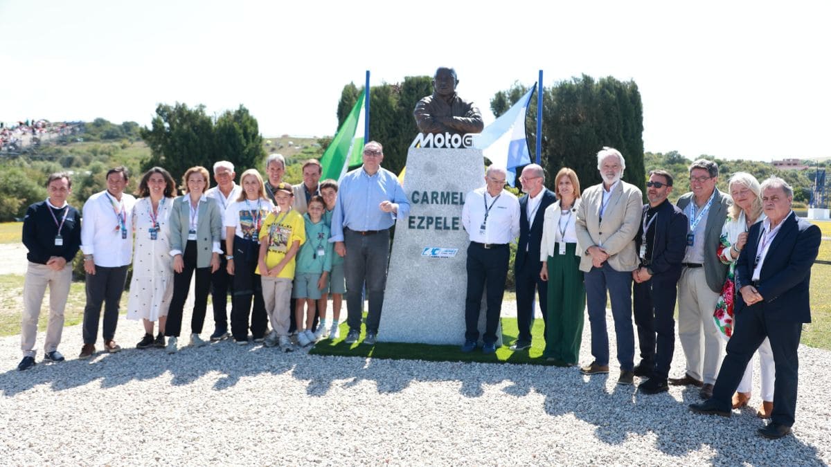 Presentación curva 7 en el Circuito de Jerez en honor a Carmelo Ezpeleta | Cristo García