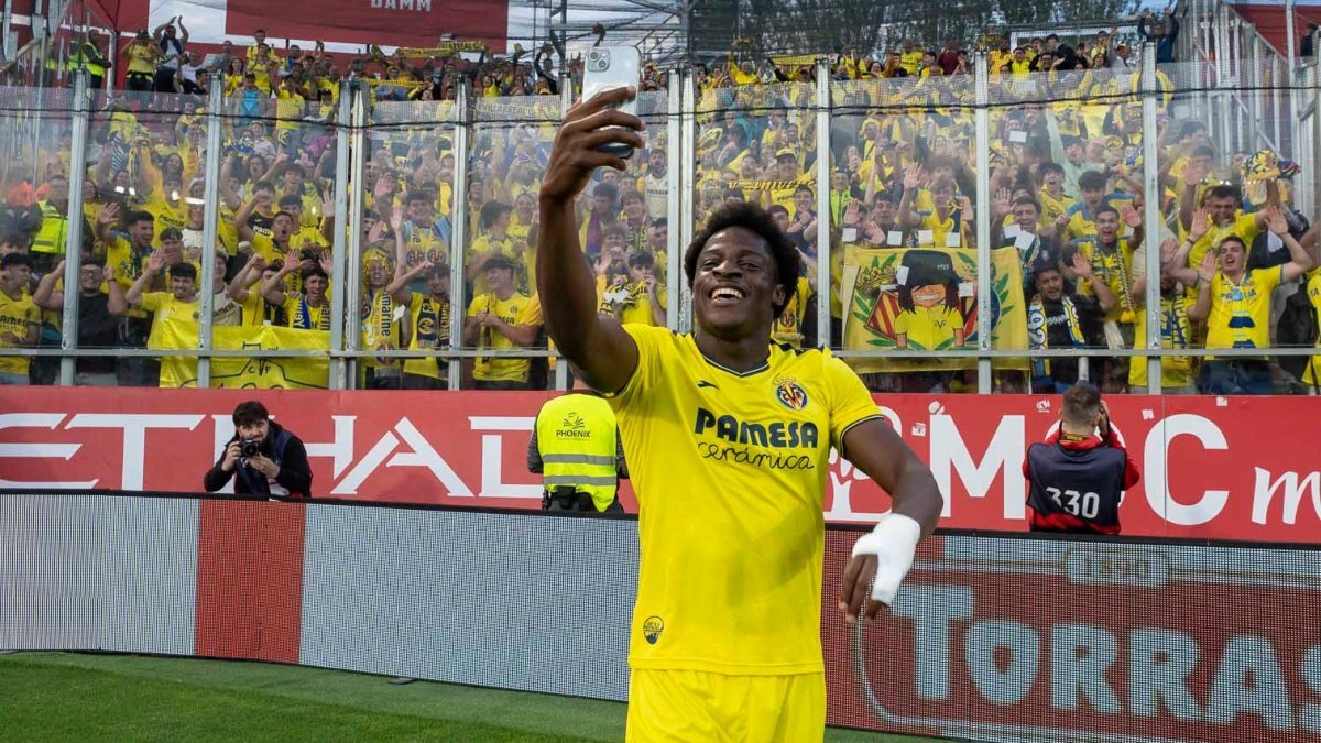 Etta Eyong celebra la victoria del Villarreal CF ante el Girona FC | VCF