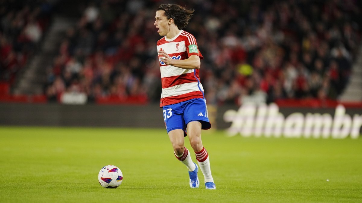 Álvaro Carreras durante su etapa en el Granada CF | GCF