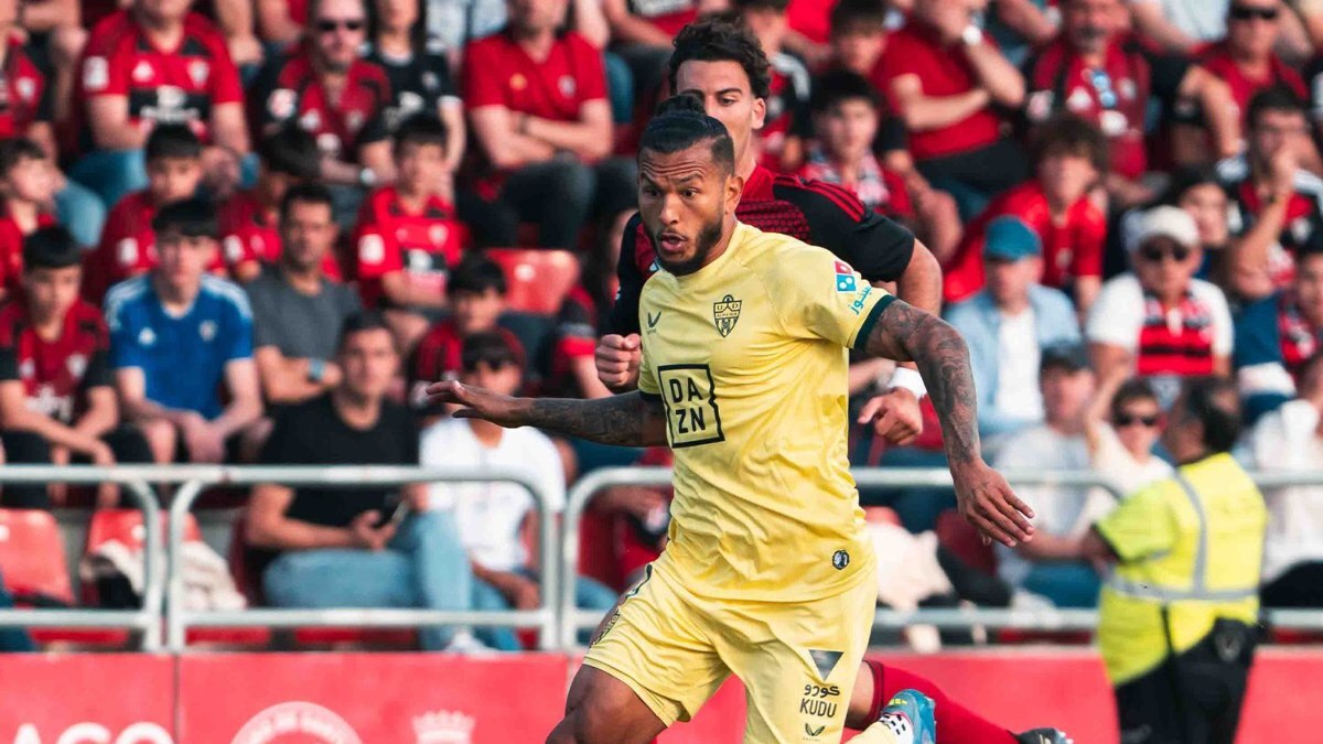 Luis Suárez en el CD Mirandés - UD Almería | UDA