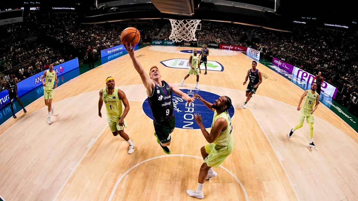 El Unicaja Baloncesto sigue sufriendo la maldición del Barça