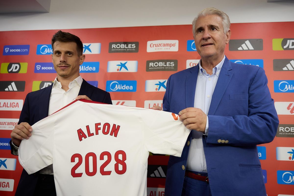 Antonio Cordón y Alfon en su presentación con el Sevilla FC | Jesús Ruiz para El MIRA