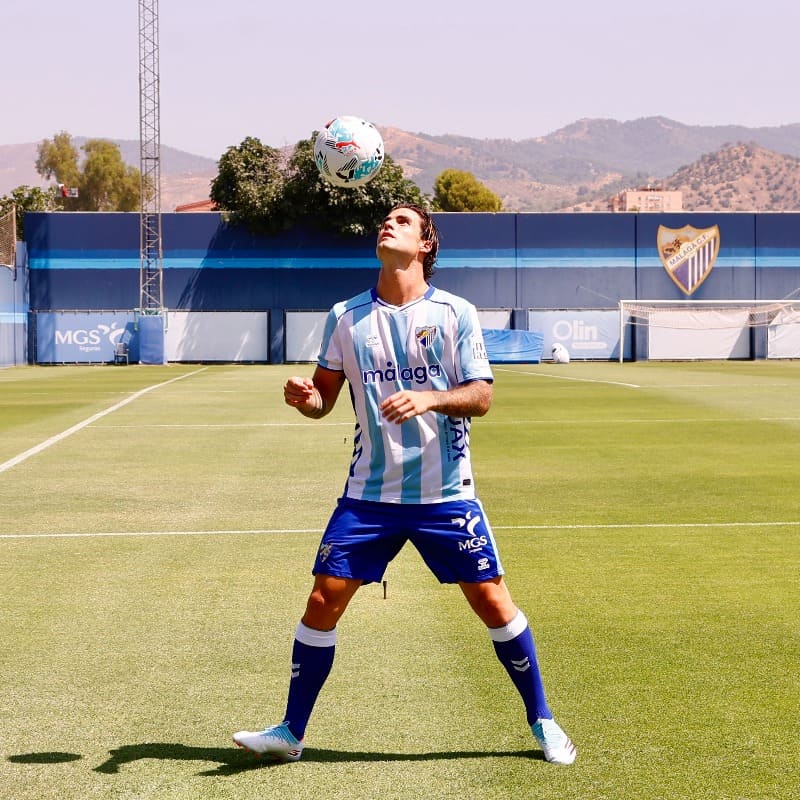 Eneko Jauregi en su presentación con el Málaga CF