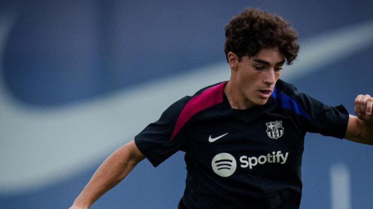 Jan Virgili durante un entrenamiento con el FC Barcelona | FCB