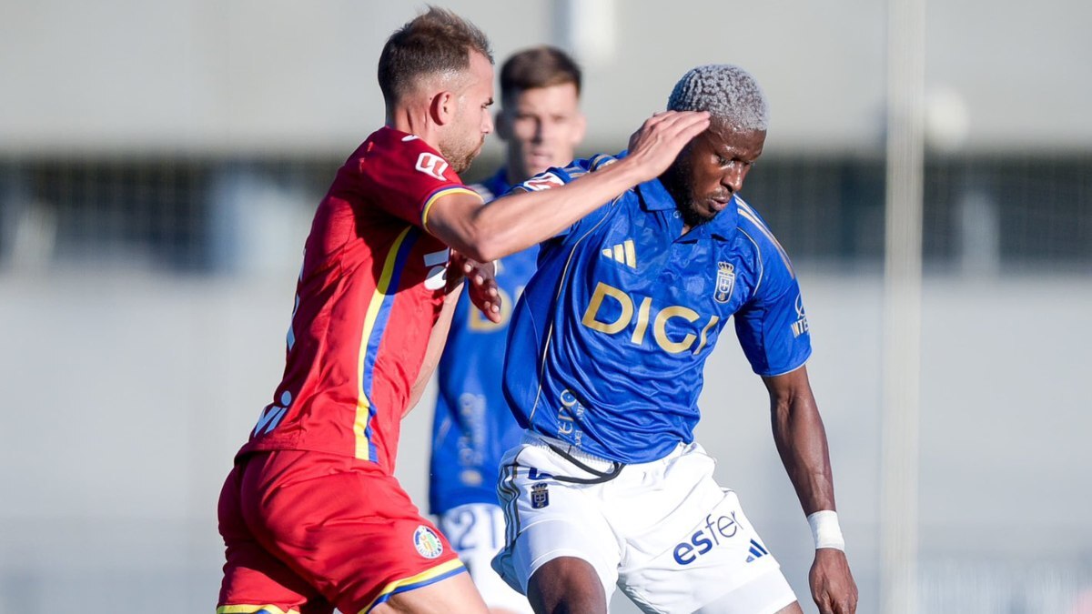 Kwasi Sibo durante el Getafe CF - Real Oviedo de pretemporada | RO