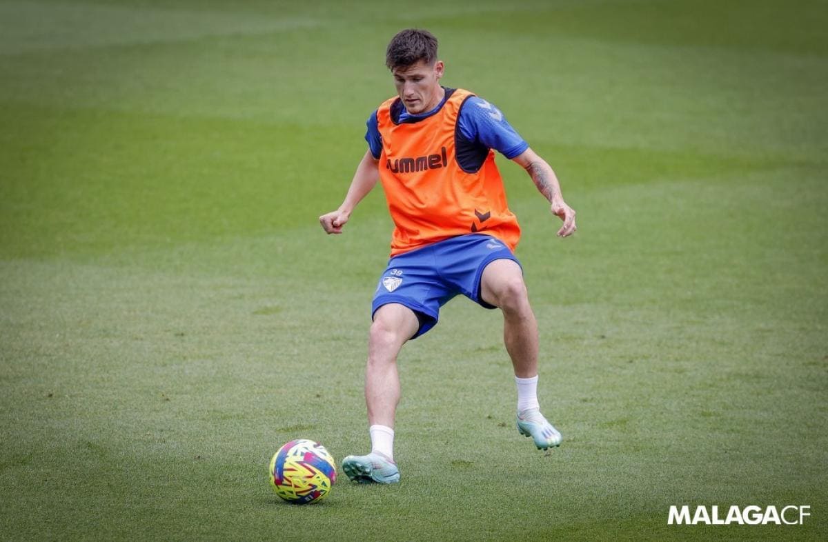 Cristian Gutiérrez durante su época en el Málaga CF