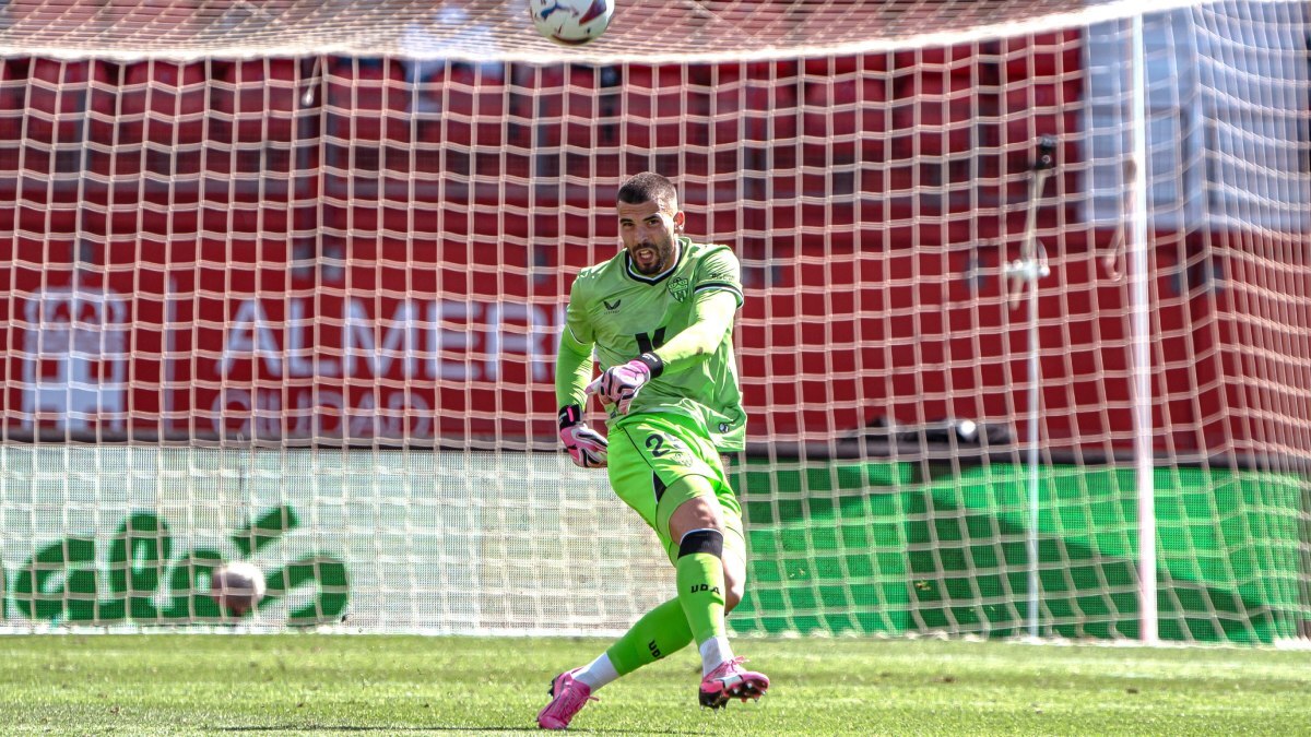 Luís Maximiano, cancerbero portugués de la UD Almería | UDA