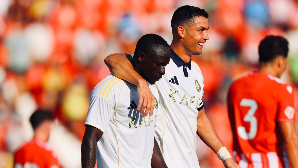 Cristiano Ronaldo y Sadio Mané en el UD Almería - Al Nassr | ANFC