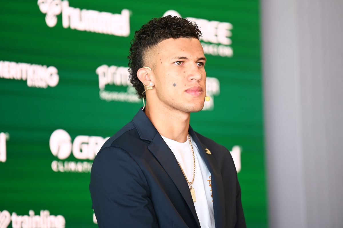 Nelson Deossa en su presentación con el Real Betis | Salvador López Medina para El MIRA