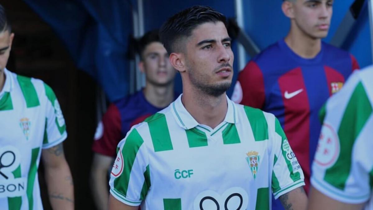 José Calderón durante un partido disputado con la elástica del Córdoba CF | @calderon___3