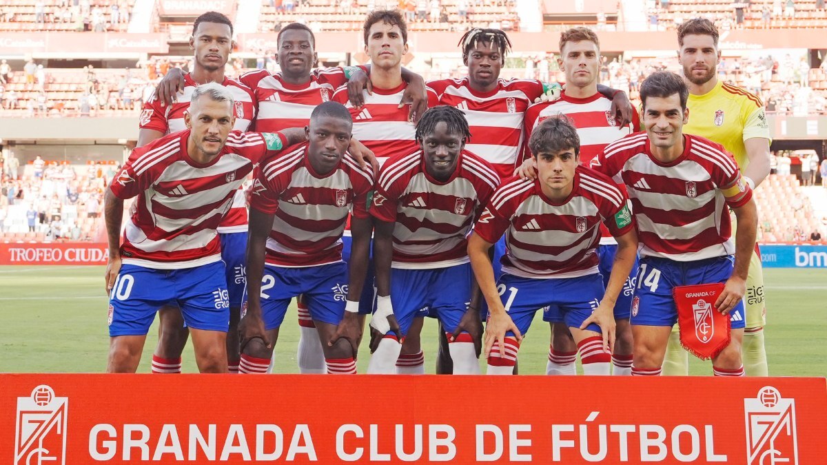 Once titular del Granada CF en el amistoso ante el Al Ain | GCF