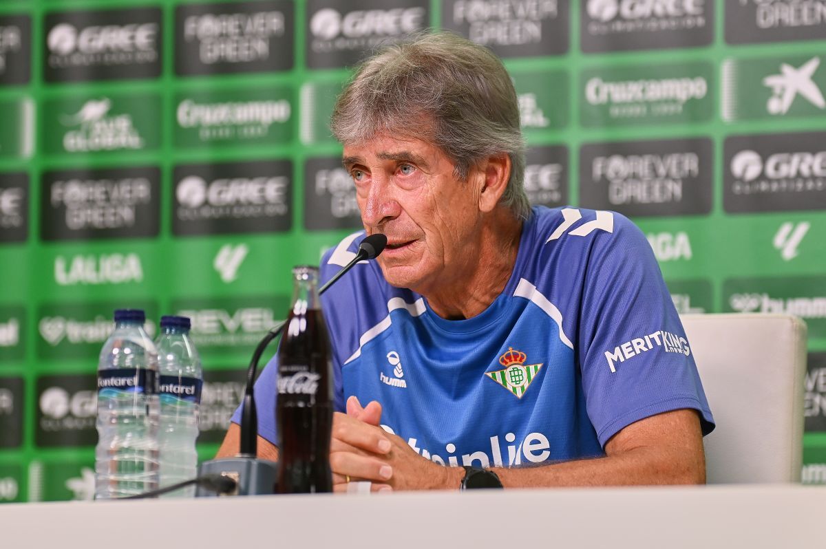 Manuel Pellegrini en la rueda de prensa previa al Celta de Vigo - Real Betis | Salvador López Medina para El MIRA