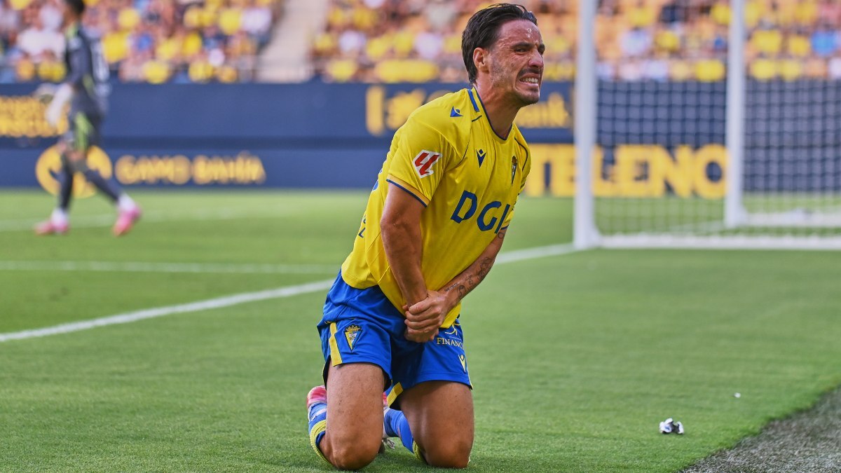 Iza Carcelén en el Cádiz CF - CD Mirandés | Salvador López Medina para El MIRA