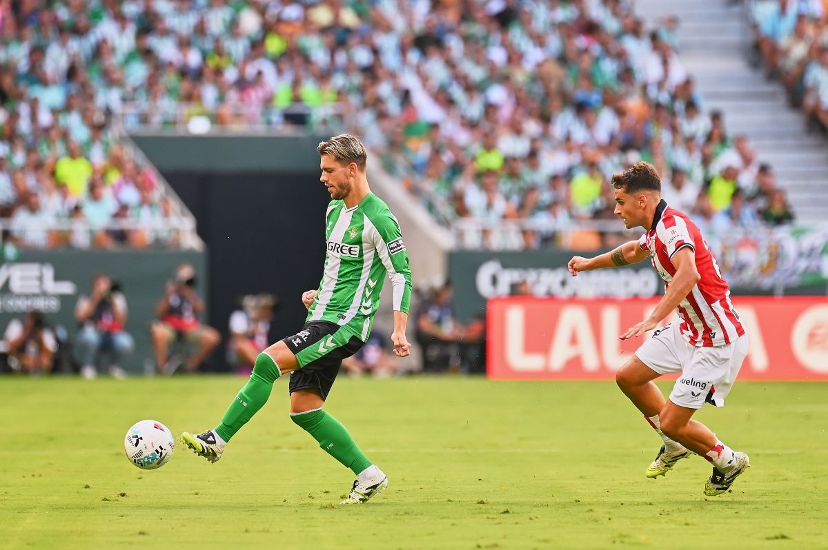 Lo Celso en el Real Betis - Athletic Club | Salvador López Medina para El MIRA