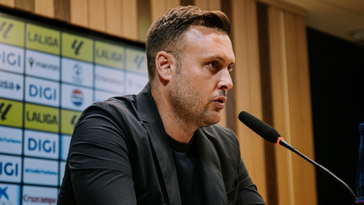 Juan Cala en la rueda de prensa de valoración del mercado de fichajes del Cádiz CF | CCF