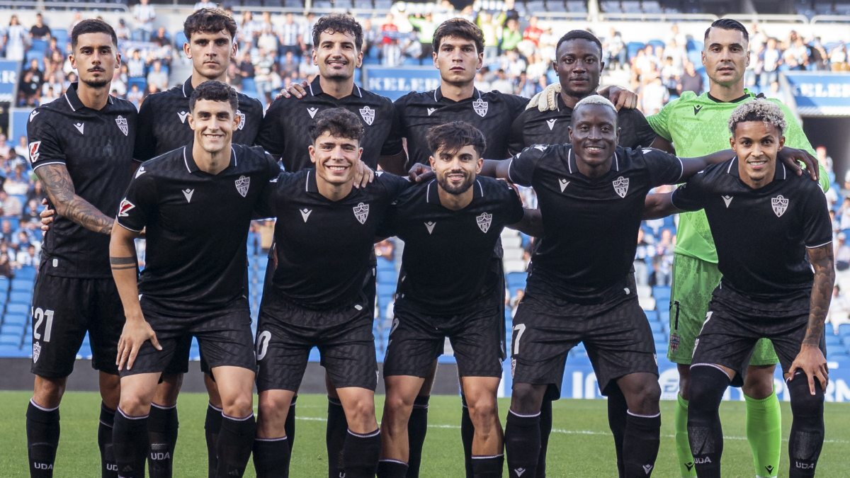 Once titular de la UD Almería en el partido ante el filial de la Real Sociedad | UDA