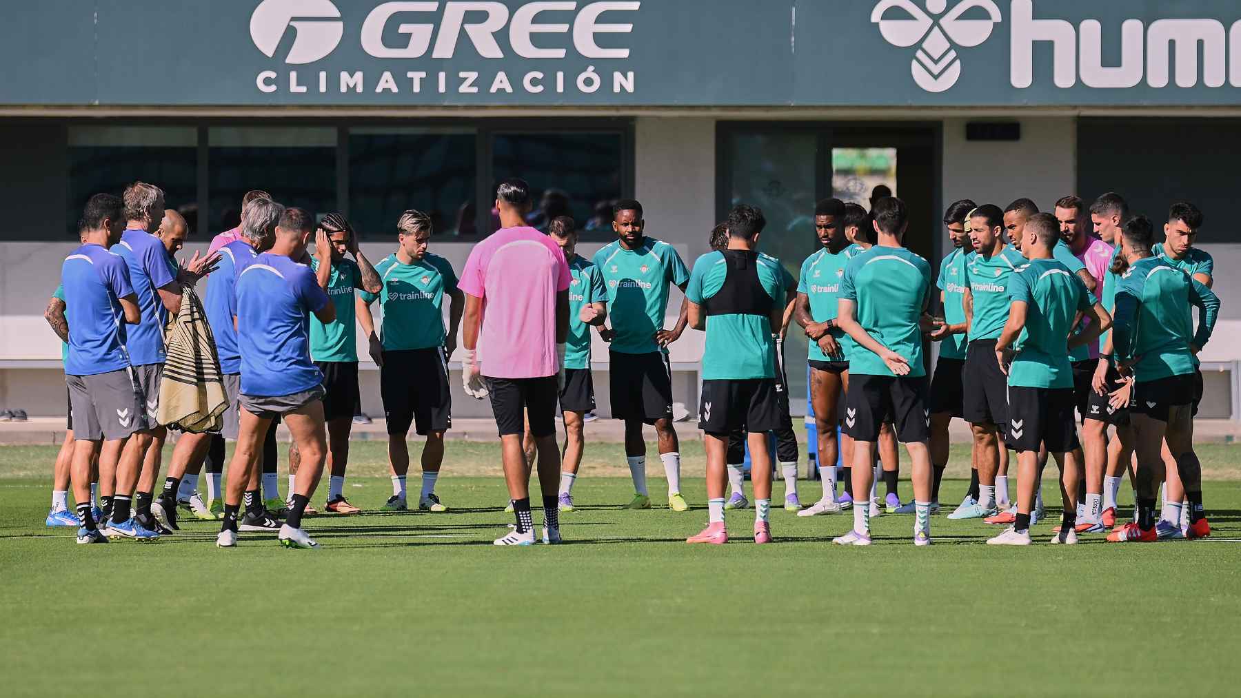Entrenamiento del Real Betis previo al Nottingham Forest | Salvador López Medina para El MIRA