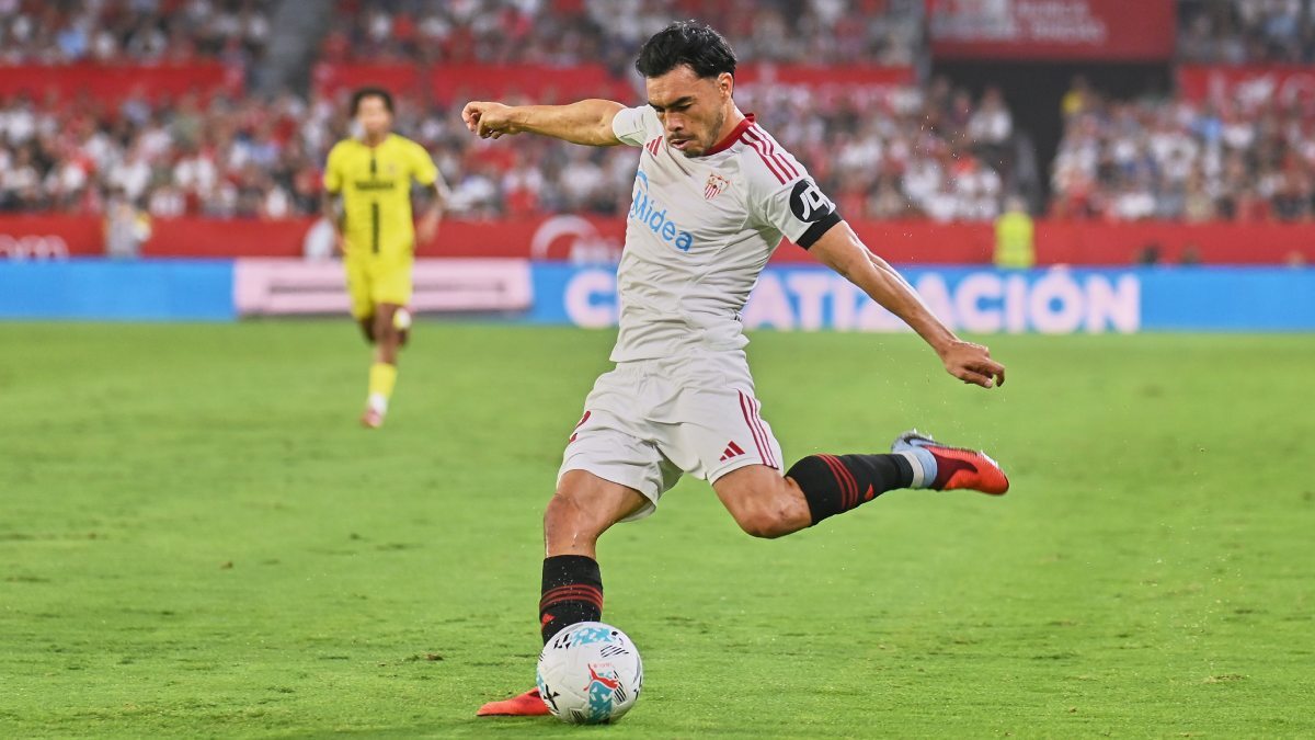 Gabriel Suazo en el Sevilla FC - Villarreal CF | Salvador López Medina para El MIRA