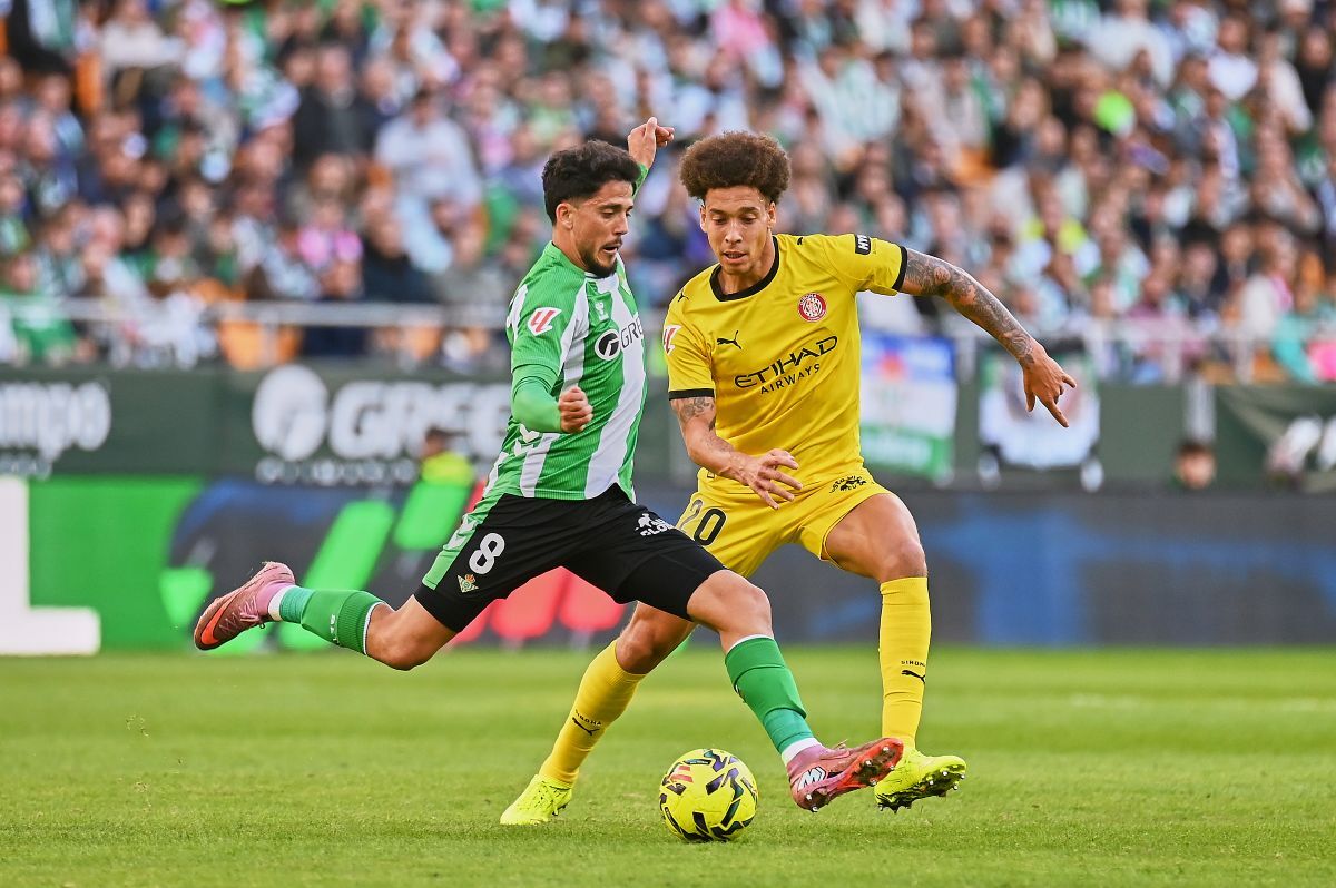 Pablo Fornals en el Real Betis - Girona | Salvador López Medina para el MIRA