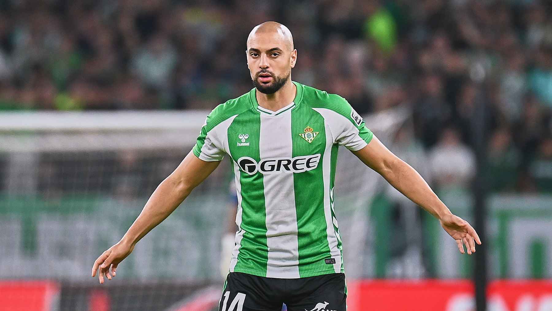 Sofyan Amrabat en un partido con el Real Betis | Salvador López Medina