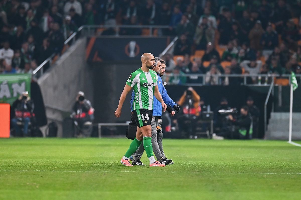 Amrabat en el Real Betis - Utrecht | Salvador López Medina para El MIRA