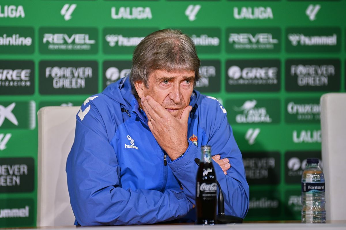 Manuel Pellegrini en rueda de prensa | Salvador López Medina