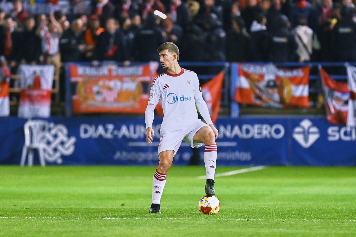 Kike Salas en el Extremadura - Sevilla FC | Salvador López Medina