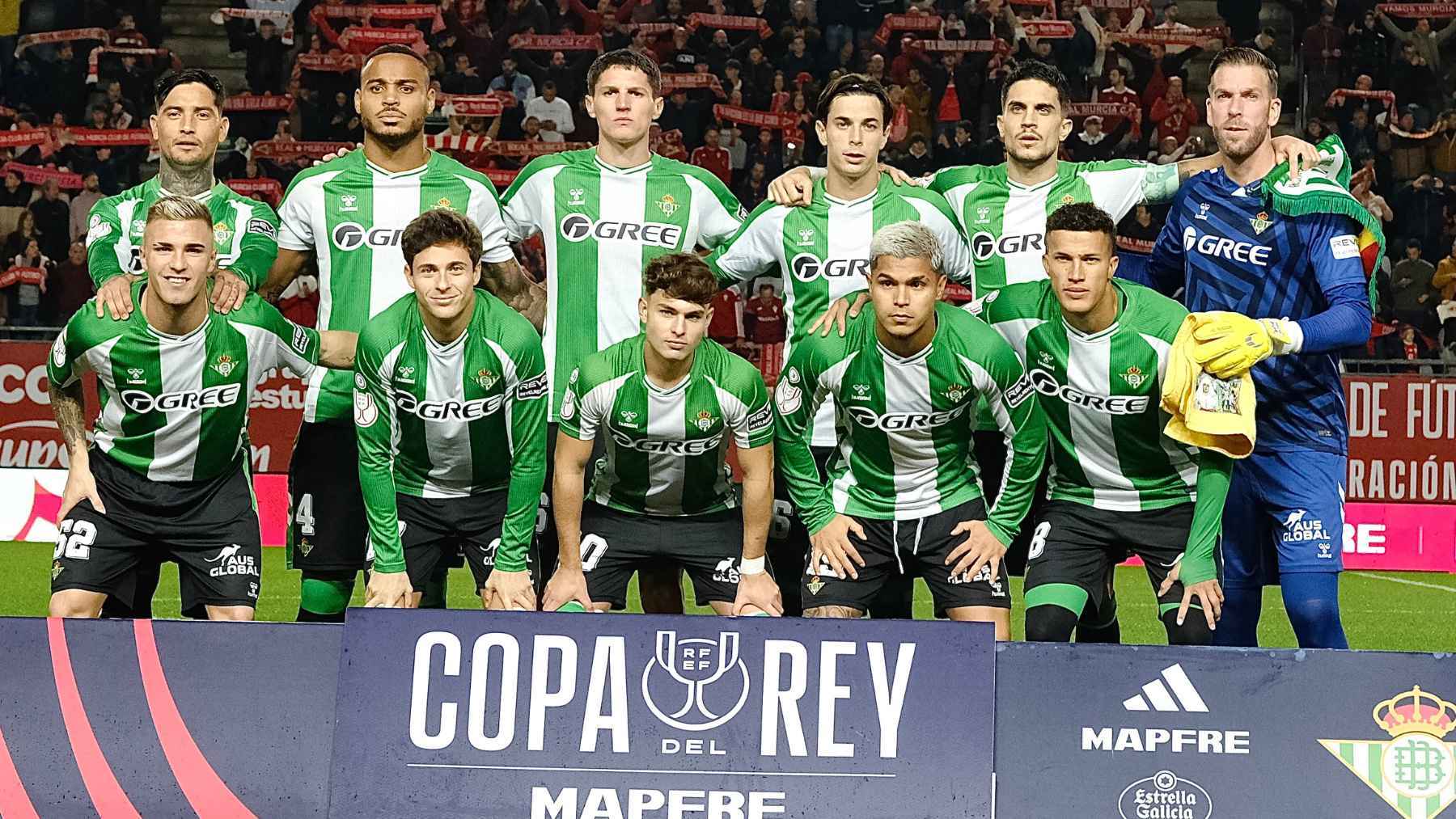 Alineación del Real Betis ante el Real Murcia | @RealBetis