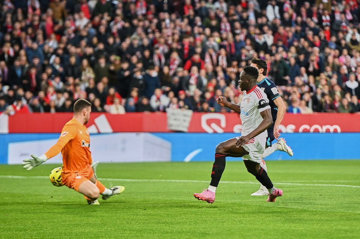 Akor Adams en el Sevilla FC - Athletic Club | Salvador López Medina para El MIRA