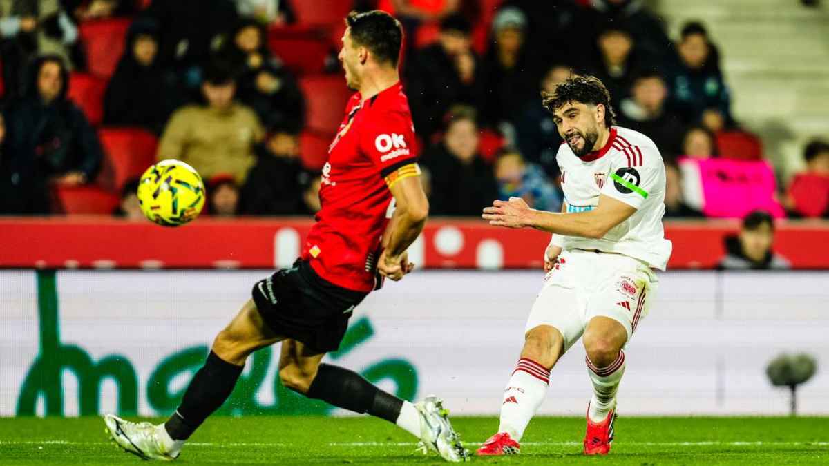 Neal Maupay en el Mallorca - Sevilla FC | @SevillaFC