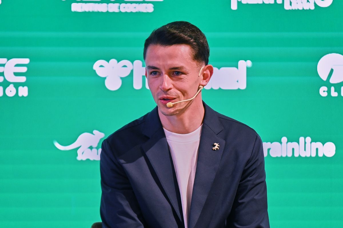 Álvaro Fidalgo en su presentación con el Real Betis | Salvador López Medina