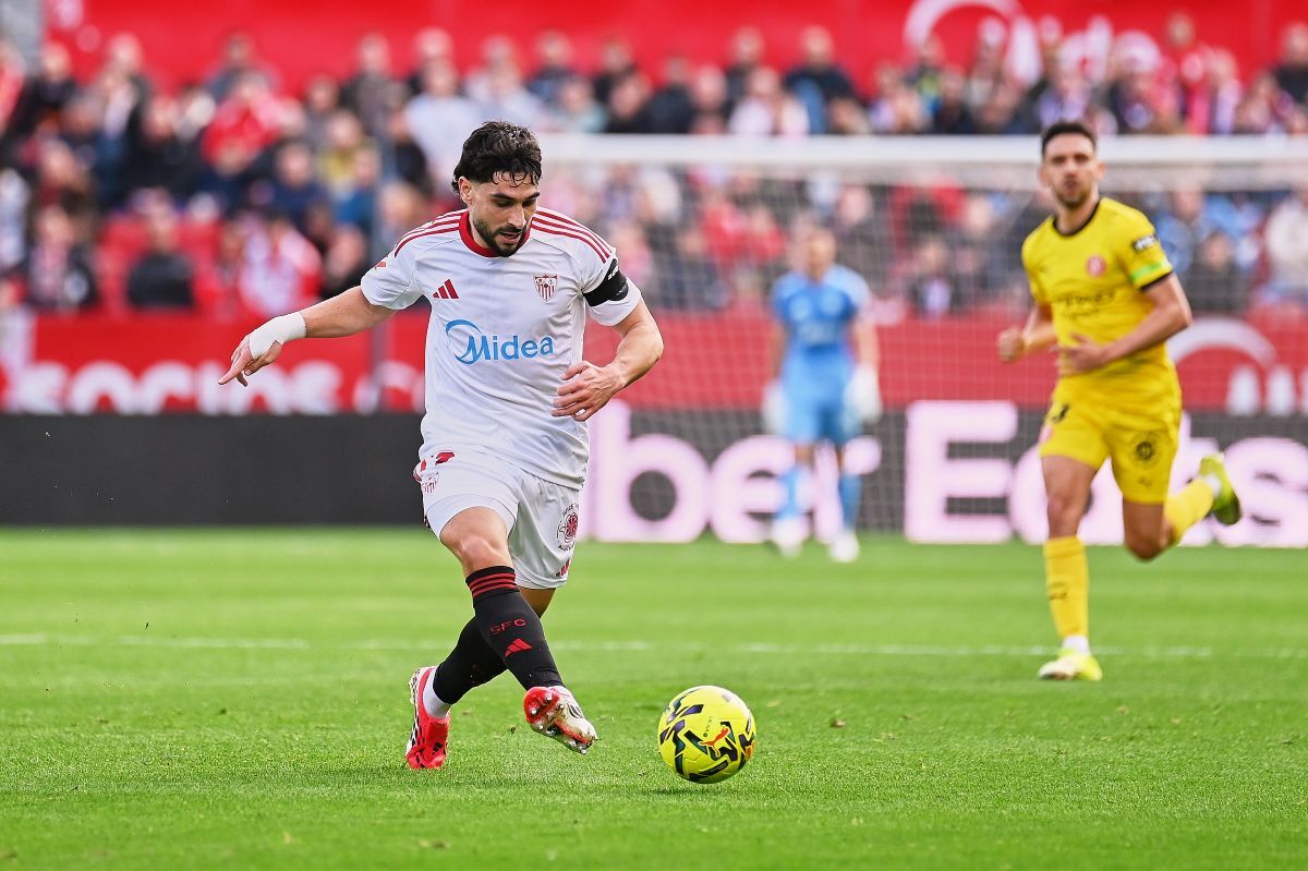 Neal Maupay en el Sevilla FC - Girona | Salvador López Medina