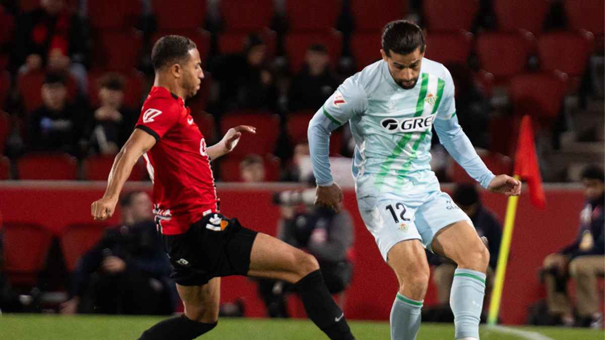 Ricardo Rodríguez en el Mallorca - Real Betis | @RealBetis