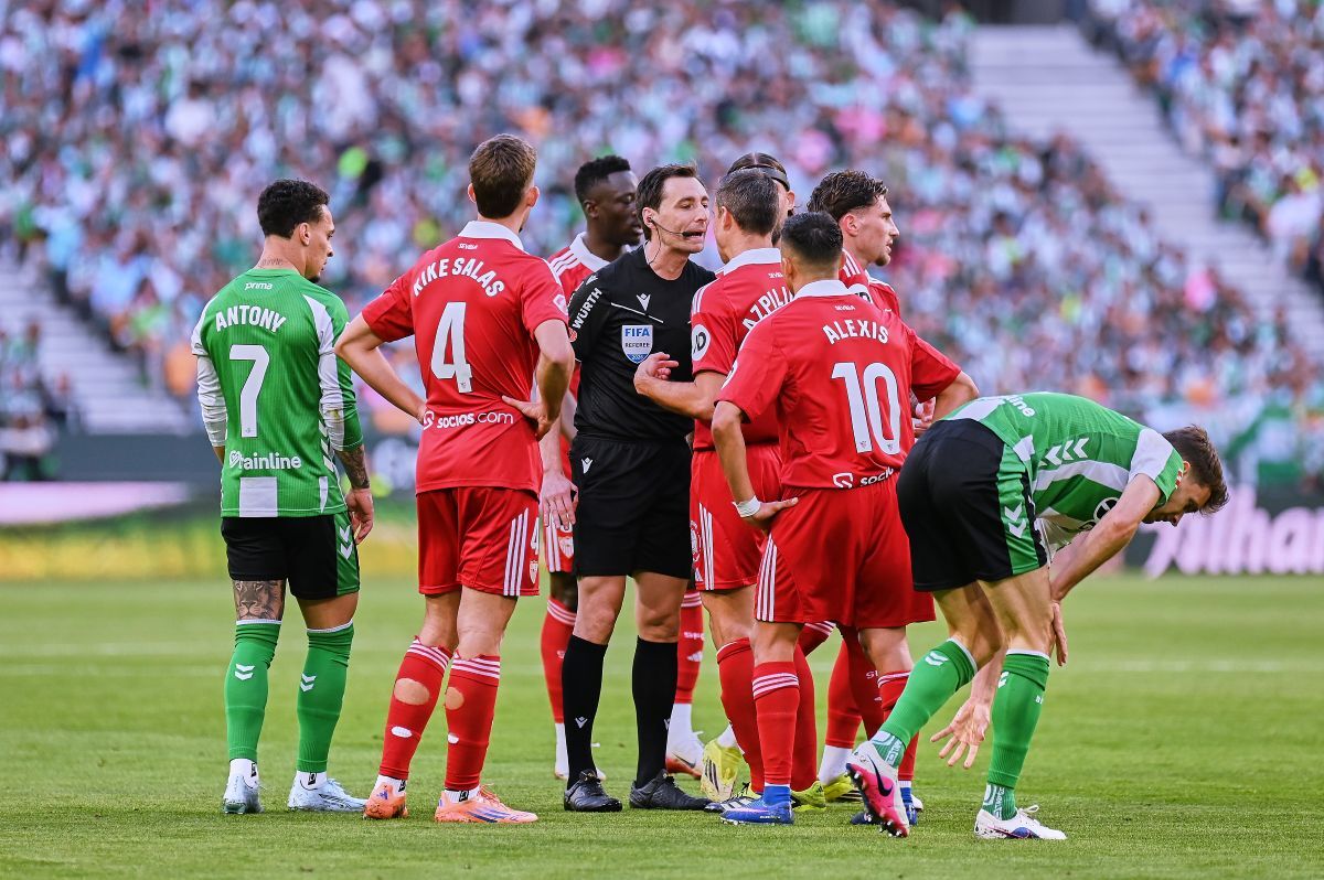 Real Betis - Sevilla FC | Salvador López Medina