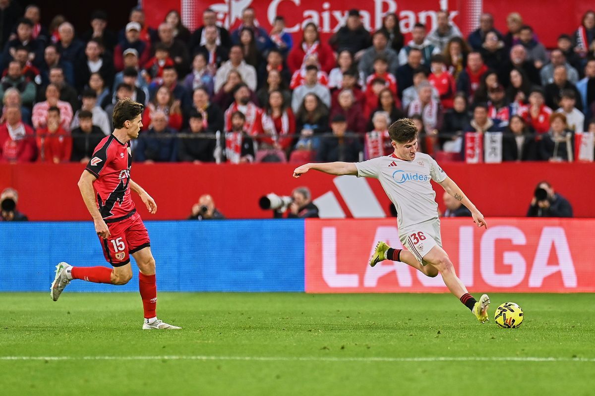 Oso en el Sevilla FC - Rayo Vallecano | Salvador López Medina