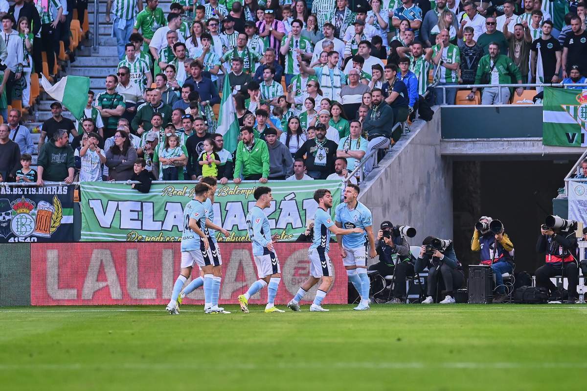 Gol de Jutglà en el Real Betis - Celta de Vigo | Salvador López Medina