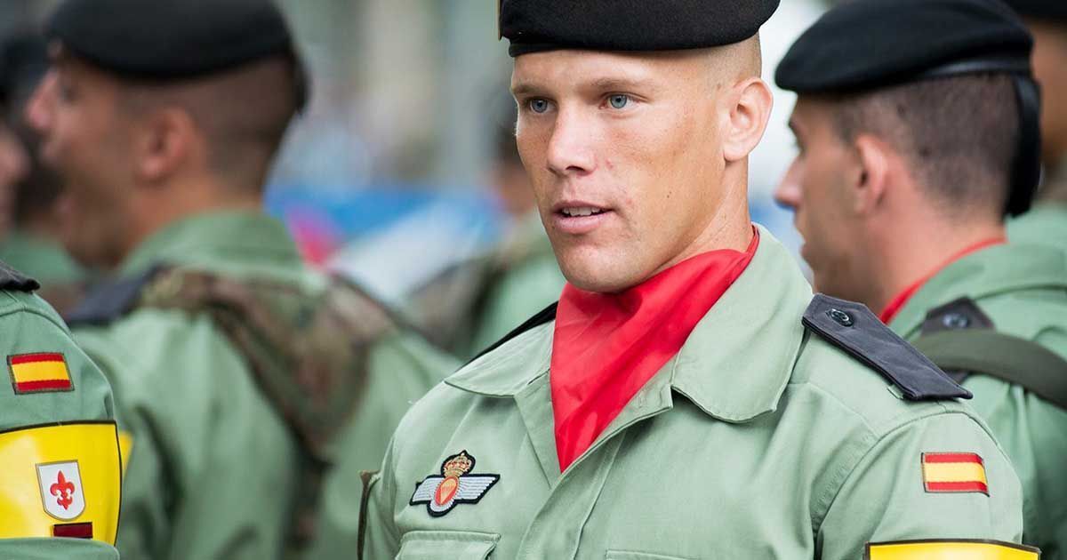 Diego Llamas durante el desfile del 12 de octubre en Madrid